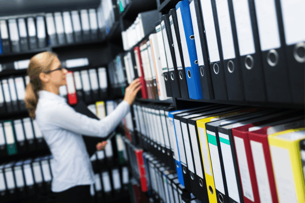 Services pour le stockage et la gestion des archives physiques à Tours